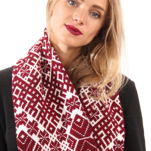 Unisex loop scarf with Latvian symbols