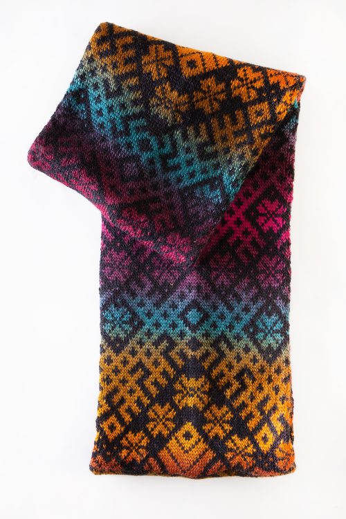 Unisex loop scarf with Latvian symbols - Image 5