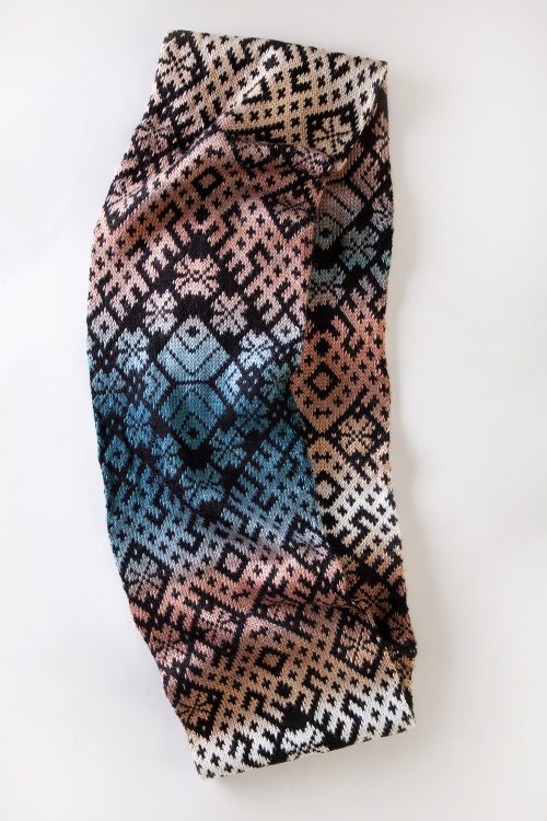 Unisex loop scarf with Latvian symbols